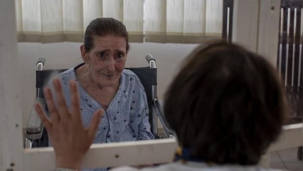 Lack of healthcare, retirement schemes leads Lebanon's elderly to struggle for basic necessities during pandemic