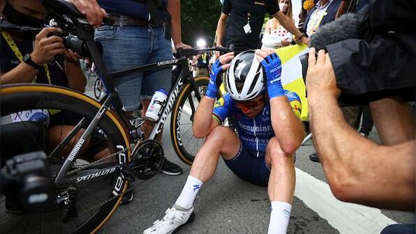 Tour de France 2021: With 'fire in eyes' Mark Cavendish grabs first stage win in five years