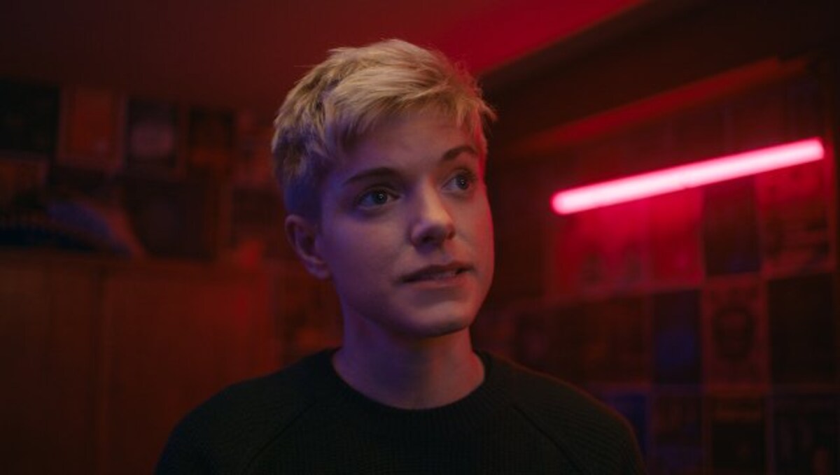 Feel Good Season 2 Review Mae Martin S Show Empathetically Pulls Every Character Closer To Viewers Entertainment News Firstpost