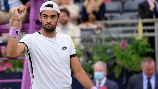 Top seed Matteo Berrettini beats Alex de Minaur in straight sets to enter Queen's final