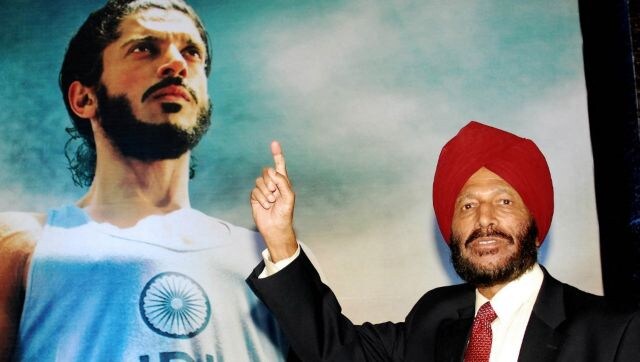 'Zinda hai’: Prasoon Joshi writes an emotional tribute to Milkha Singh and his indomitable will