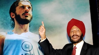 'Zinda hai’: Prasoon Joshi writes an emotional tribute to Milkha Singh and his indomitable will