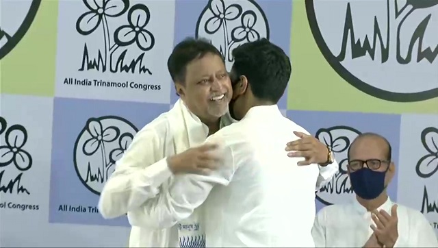 Mukul Roy returns to Trinamool Congress: Mamata says more will come, but 'ghar wapsi' comes with a rider Mukul Roy returns to Trinamool Congress: Mamata says more will come, but 'ghar wapsi' comes with a rider