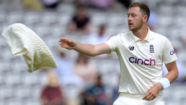 Pacer Ollie Robinson to take short break from cricket after difficult week, announce Sussex Pacer Ollie Robinson to take short break from cricket after difficult week, announce Sussex