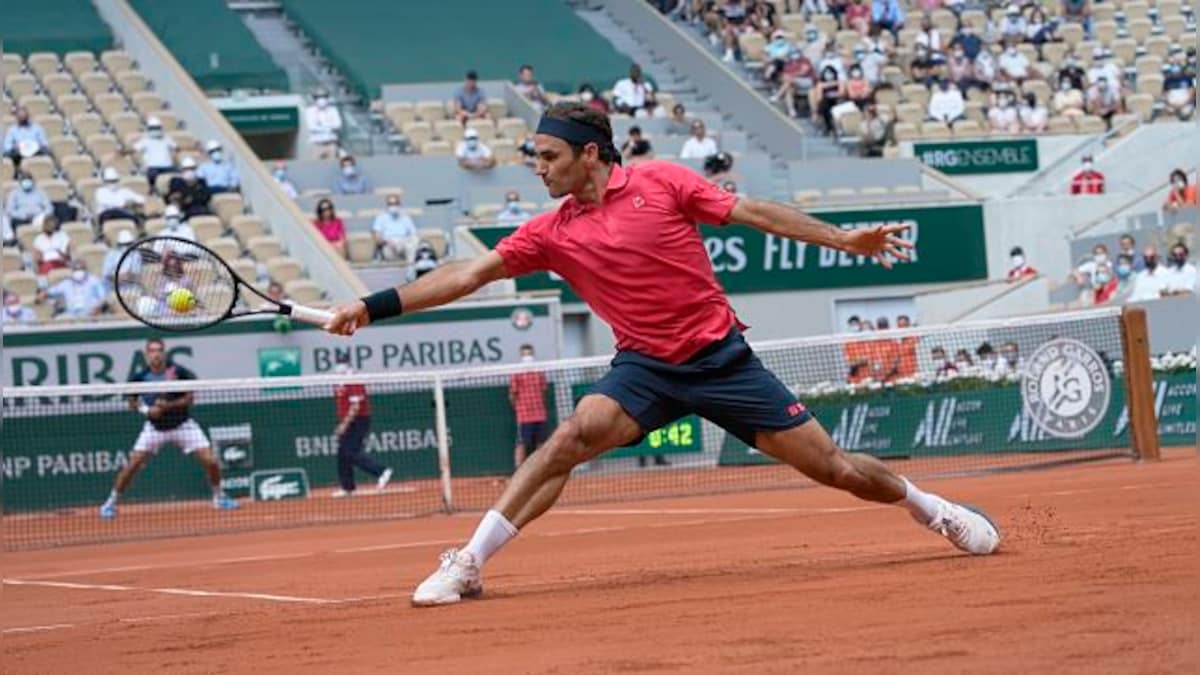 French Open 2021: Roger Federer loses cool after feud with chair umpire in win over Marin Cilic