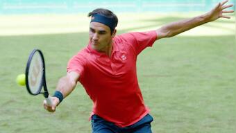 Halle Open: Roger Federer eases into Round 2 at grass-court event with straight sets win over qualifier Ilya Ivashka