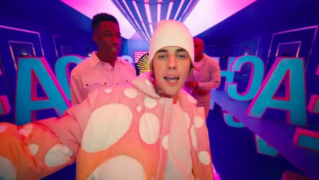 Justin Bieber's 'Peaches' defeats BTS 'Summer Out', Olivia Rodrigo's 'Driver Licence' at Vh1 Summer League 2021 Justin Bieber's 'Peaches' defeats BTS 'Summer Out', Olivia Rodrigo's 'Driver Licence' at Vh1 Summer League 2021