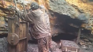 Why illegal coal mining in Meghalaya employ rat-hole method of digging