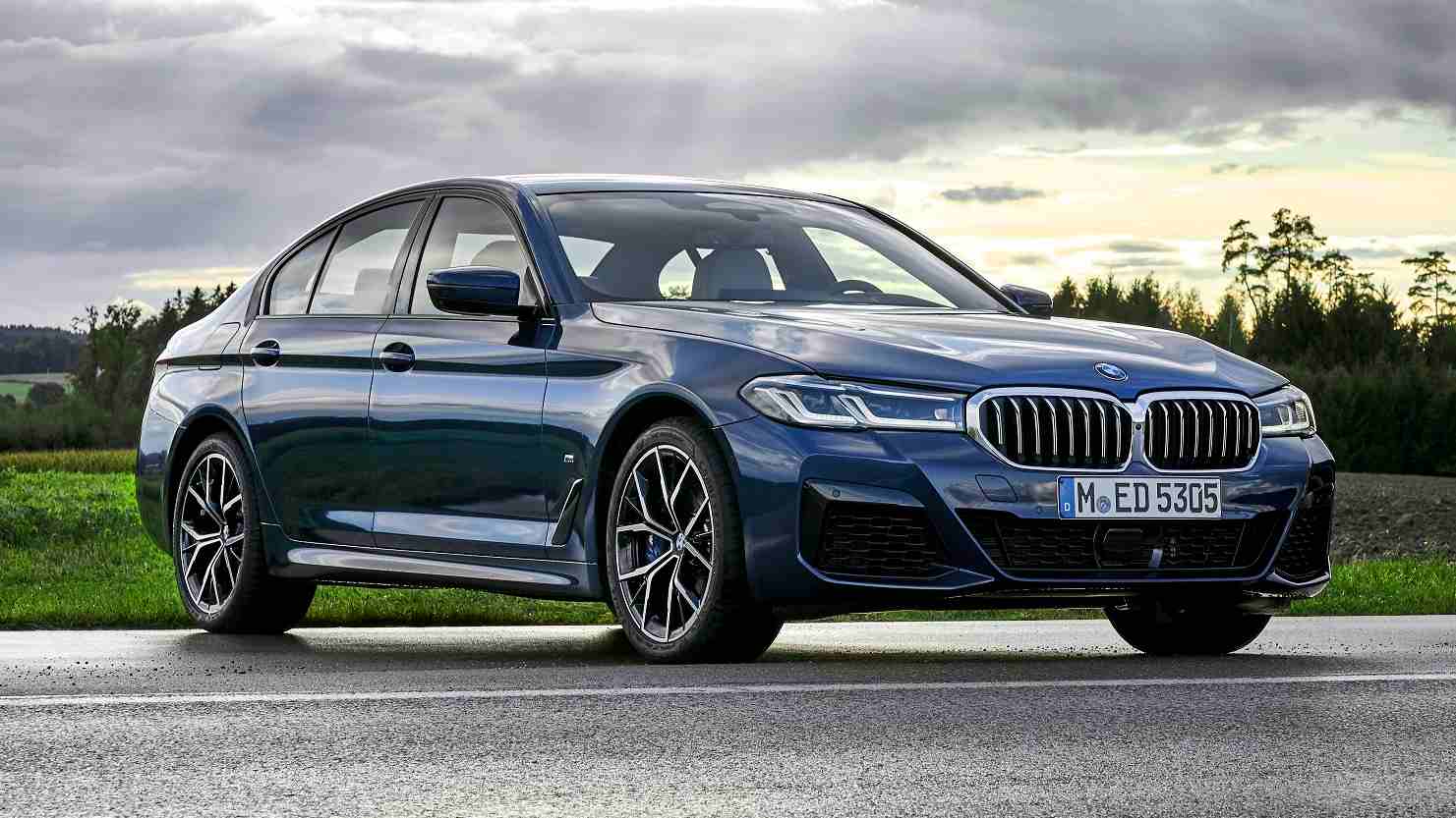 BMW 5 Series facelift launched in India: Check out prices, variants and more details BMW 5 Series facelift launched in India: Check out prices, variants and more details
