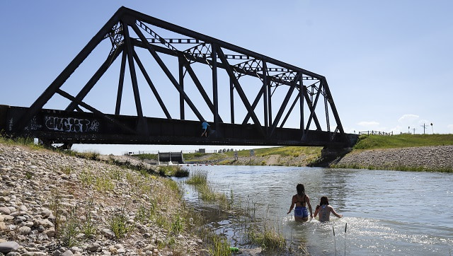 As US and Canada experience heat wave 'on steroids', experts point finger at climate change As US and Canada experience heat wave 'on steroids', experts point finger at climate change