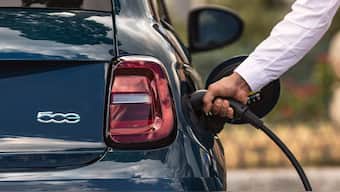 Stellantis teams up with Samsung SDI to produce batteries in the US for its electric cars and SUVs
