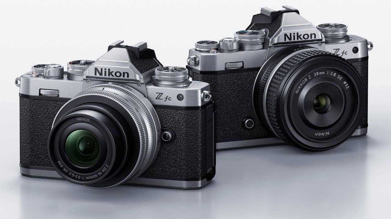 nikon camera retro