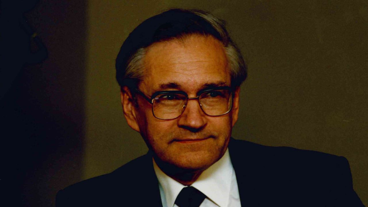 Chemistry Nobel prize awardee Richard Ernst dies at the age of 87 Chemistry Nobel prize awardee Richard Ernst dies at the age of 87