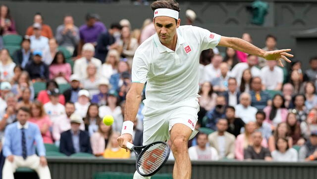 Wimbledon 2021: 'Lucky' Roger Federer survives scare from Adrian Mannarino to reach second round