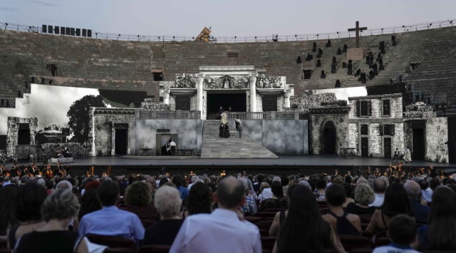 'A great innovation': Verona Arena substitutes monumental sets with dynamic video 'A great innovation': Verona Arena substitutes monumental sets with dynamic video