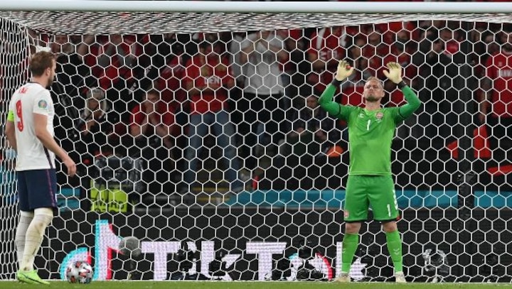 Euro 2020: UEFA charges England for fans' laser pointing during semi-final win over Denmark