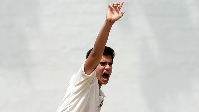 IPL 2021: Simarjeet Singh added to Mumbai Indians squad for injured Arjun Tendulkar IPL 2021: Simarjeet Singh added to Mumbai Indians squad for injured Arjun Tendulkar
