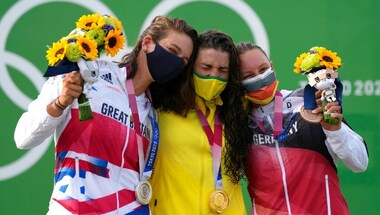 Tokyo Olympics 2020: Australia's Jessica Fox wins first women's canoe slalom gold