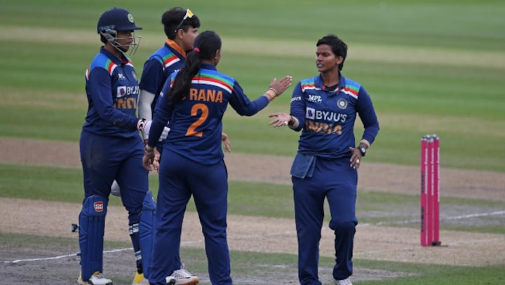 India vs England: Poonam Yadav, Deepti Sharma mastermind dramatic comeback to help visitors level T20I series