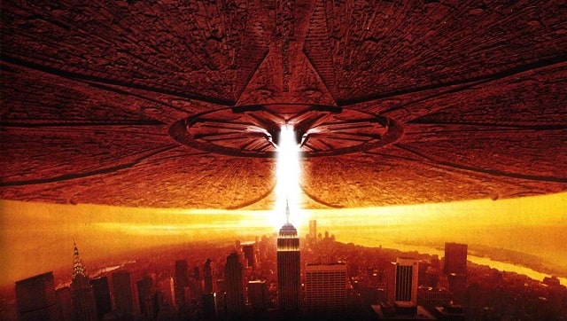 As Independence Day turns 25, a lowdown on tropes and recommendations from the alien invasion genre As Independence Day turns 25, a lowdown on tropes and recommendations from the alien invasion genre