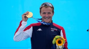 Tokyo Olympics 2020: Norwegian Kristian Blummenfelt wins chaotic triathlon