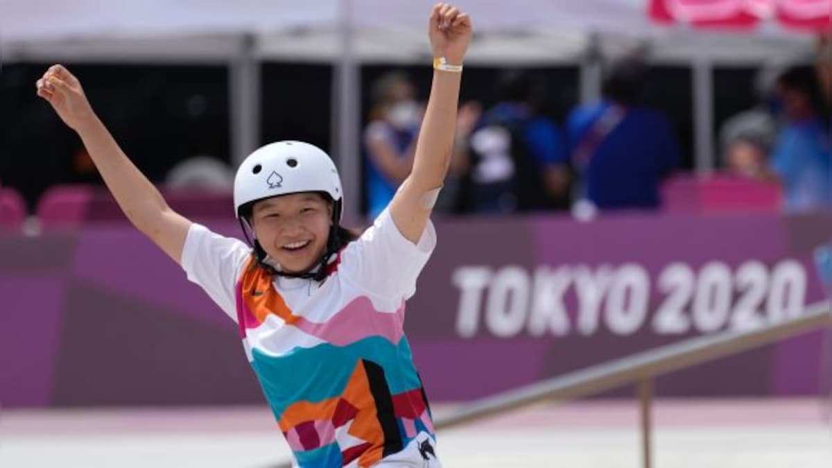 Tokyo Olympics 2020: Japan's 13-year-old wins gold in women's skateboarding for a teenage blitz