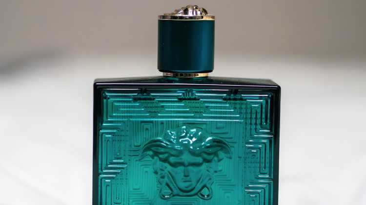 Aftershaves that care for your skin Aftershaves that care for your skin