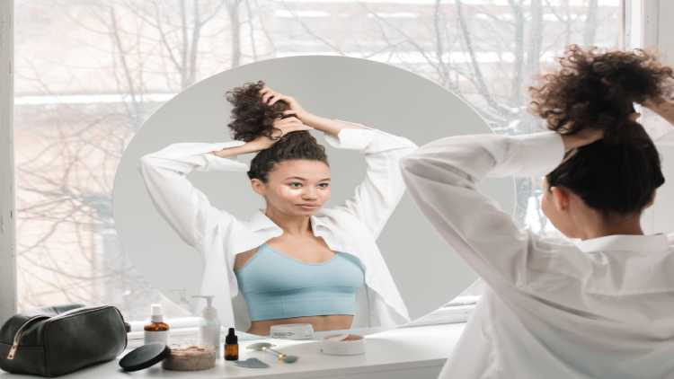 Top 4 oils for a healthy, lustrous mane. Top 4 oils for a healthy, lustrous mane.