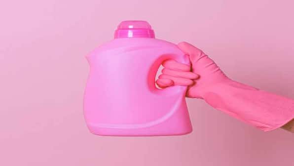 Get spotlessly clean dishes with these top liquid soaps