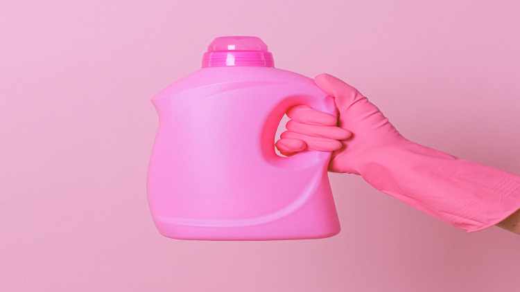 Get spotlessly clean dishes with these top liquid soaps Get spotlessly clean dishes with these top liquid soaps