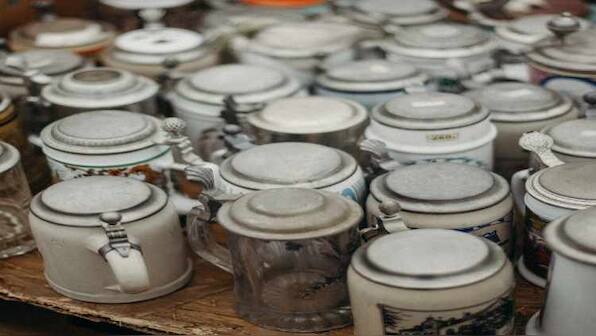 Premium coffee mugs to make a special gift.