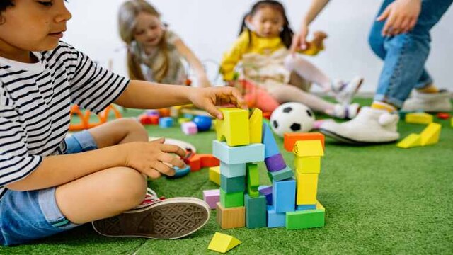 Interactive and cool STEM toys for kids Interactive and cool STEM toys for kids