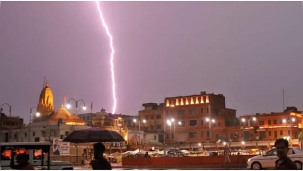 Uttar Pradesh: 14 killed by lightning, Chief Minister Yogi Adityanath announces Rs 4 lakh compensation for kin