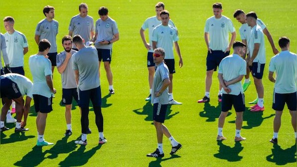 Euro 2020: Long-time tormentors Italy stand in Spain's way at Wembley