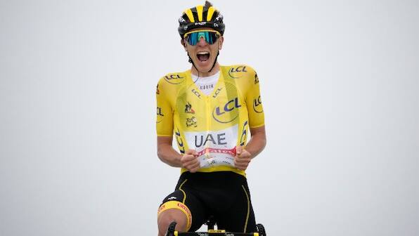 Tour de France 2021: Tadej Pogacar fends off Jonas Vingegaard, Richard Carapaz to win stage 17, extend overall lead