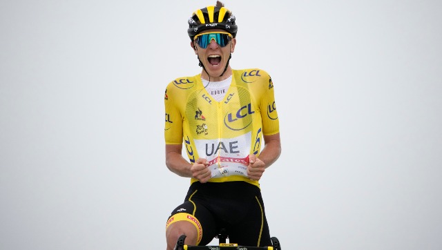 Tour de France 2021: Tadej Pogacar fends off Jonas Vingegaard, Richard Carapaz to win stage 17, extend overall lead Tour de France 2021: Tadej Pogacar fends off Jonas Vingegaard, Richard Carapaz to win stage 17, extend overall lead