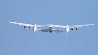Virgin Galactic founder Richard Branson takes off for space aboard Unity 22