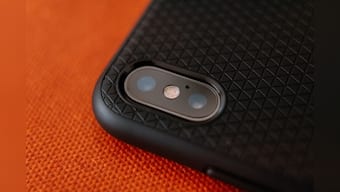 Trendy yet useful phone cases for Samsung phones