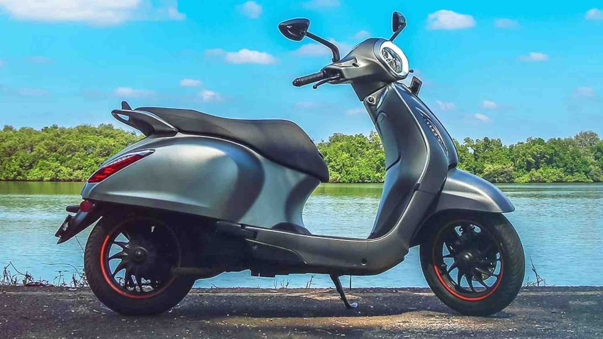 Bajaj Chetak electric scooter goes on sale in Nagpur: Check prices, booking amount Bajaj Chetak electric scooter goes on sale in Nagpur: Check prices, booking amount