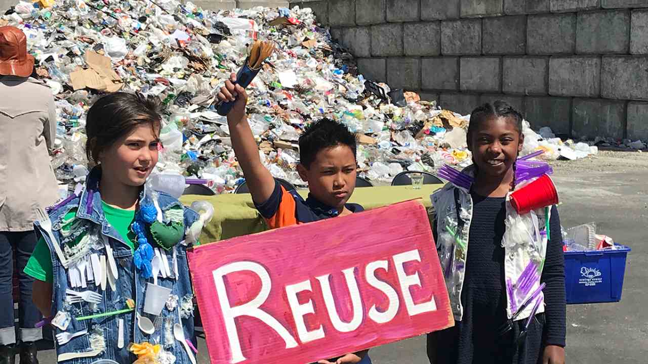 UN exhibition showcases 28 images of plastic pollution around the world UN exhibition showcases 28 images of plastic pollution around the world