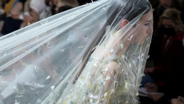 Dior hosts its first post-COVID-19 shows in Paris, showcasing fall-winter haute couture collection Dior hosts its first post-COVID-19 shows in Paris, showcasing fall-winter haute couture collection