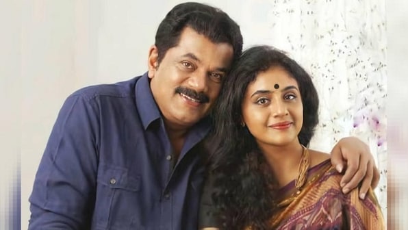 Methil Devika announces separation from actor-MLA husband Mukesh ...