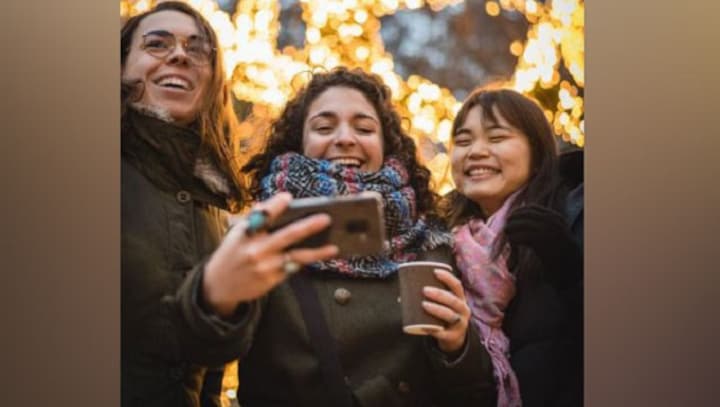 International Friendship Day 2022: Here's how you can wish your besties