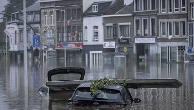 Germany floods: Toll rises to 81, scores missing in country's worst weather disaster since World War II