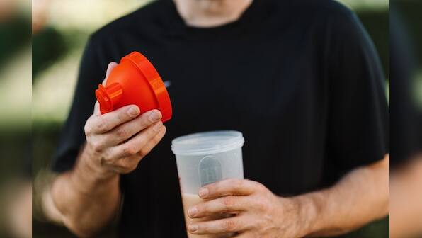 Cool protein shaker bottles for gyms