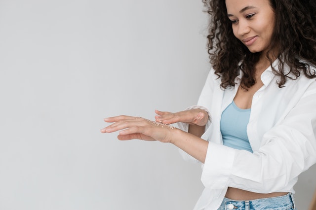 Look forward to weekly exfoliation with these top scrubs Look forward to weekly exfoliation with these top scrubs