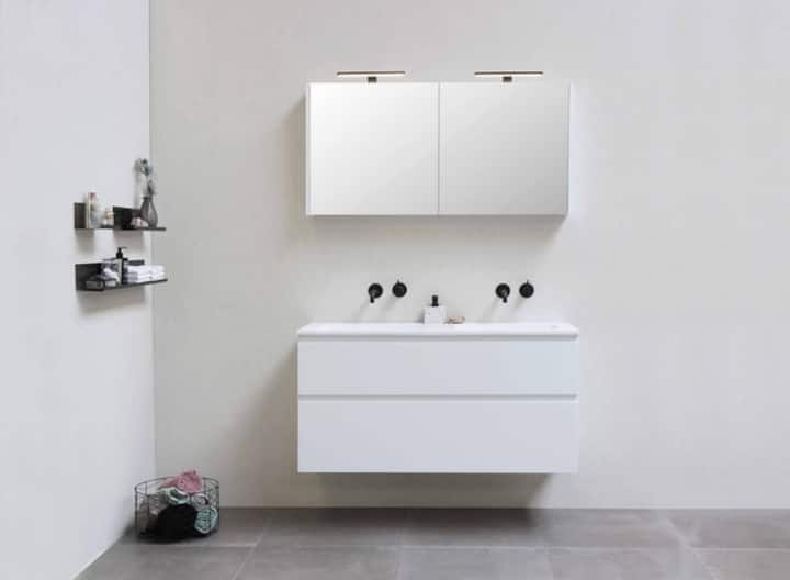 Stylish organizers to keep your bathroom clean and neat