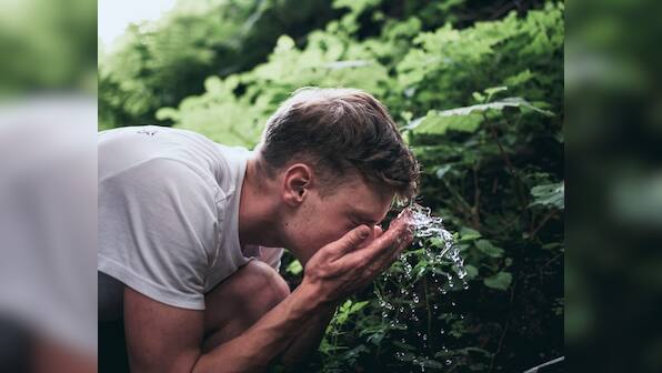 4 cleansing face washes for men