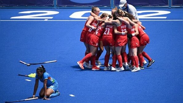 Tokyo Olympics 2020: PM Narendra Modi lauds Indian women's hockey team| Watch
