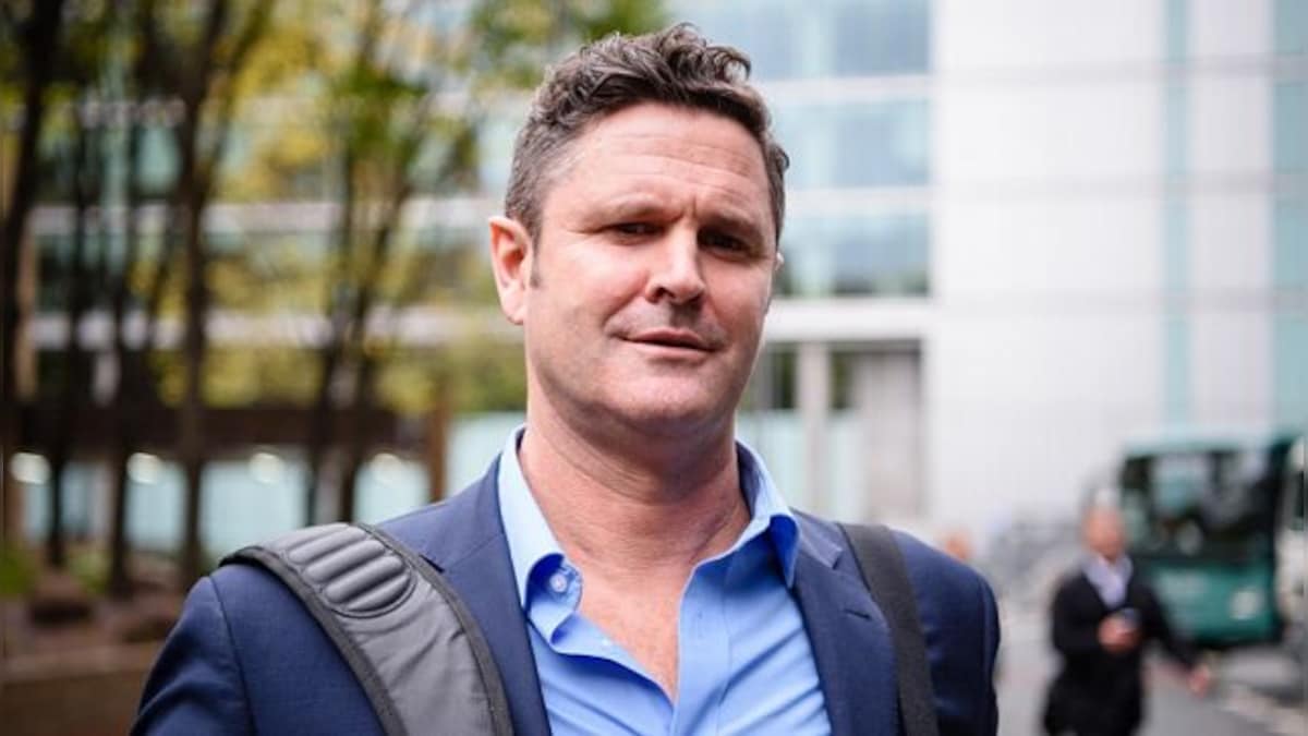 Former New Zealand all-rounder Chris Cairns paralysed after stroke